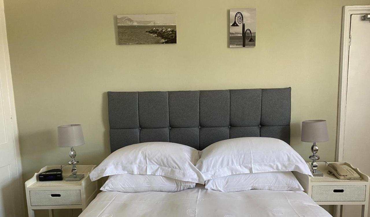 ליים ריג'יס Fernhill Hotel מראה חיצוני תמונה