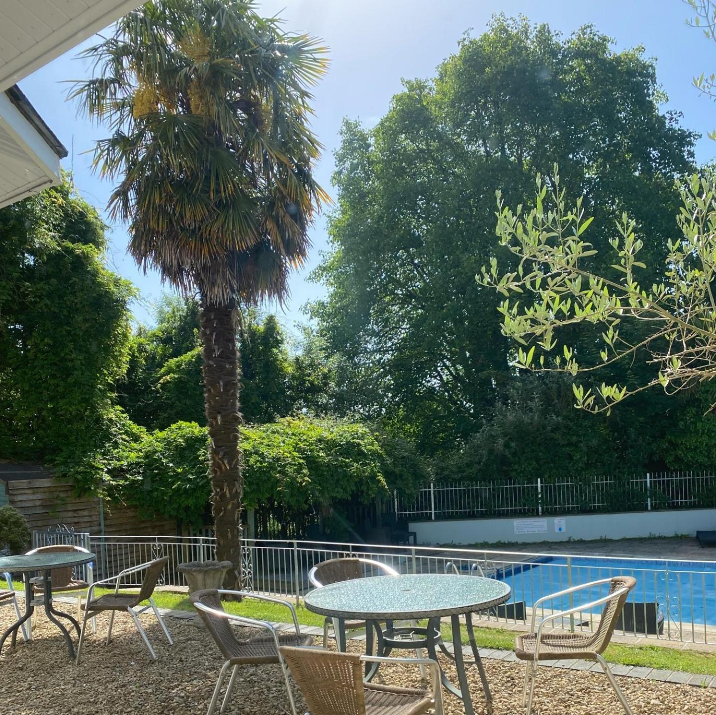 ליים ריג'יס Fernhill Hotel מראה חיצוני תמונה